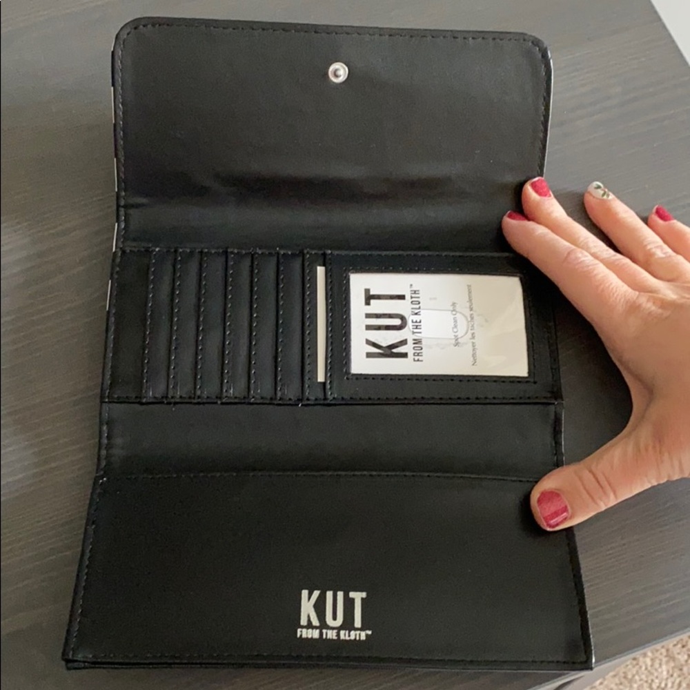 Wallet - Picture 3 of 3